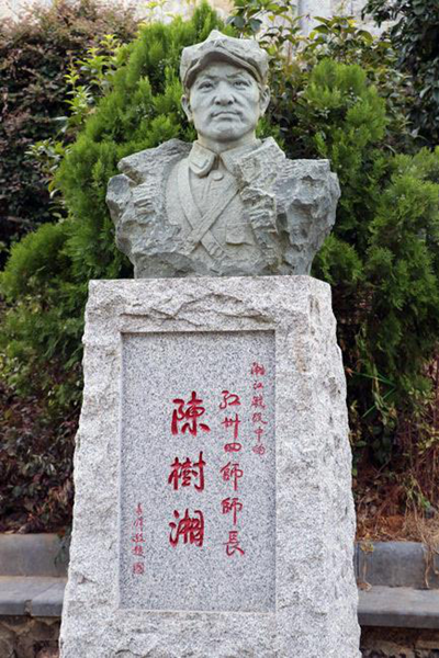 1620700478133660.png 油畫3_副本.png